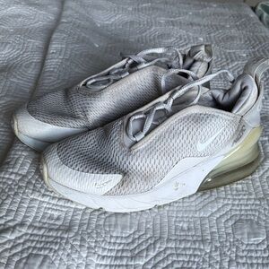 Nike Air Max 270 Light Gray Sneakers